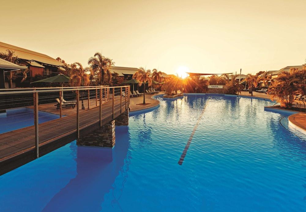 Oaks Cable Beach Resort Exterior foto